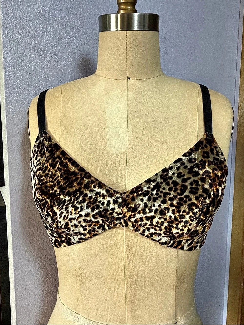 Leopard Print Bra in Brown & Black Like New